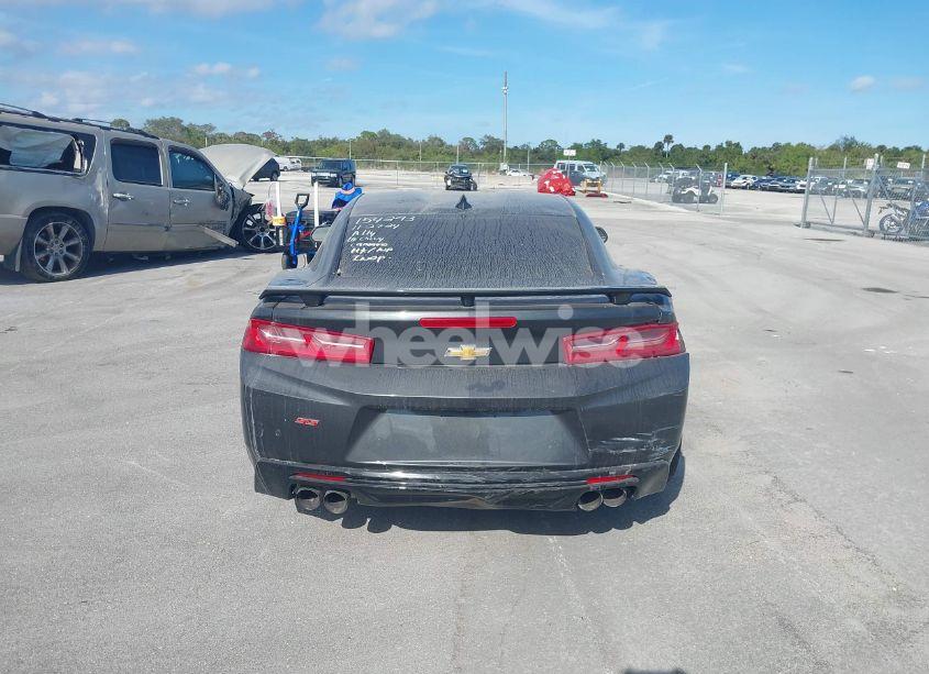 Photo 16 of 2016 Chevrolet Camaro 2SS (VIN 1G1FH1R73G0154293)