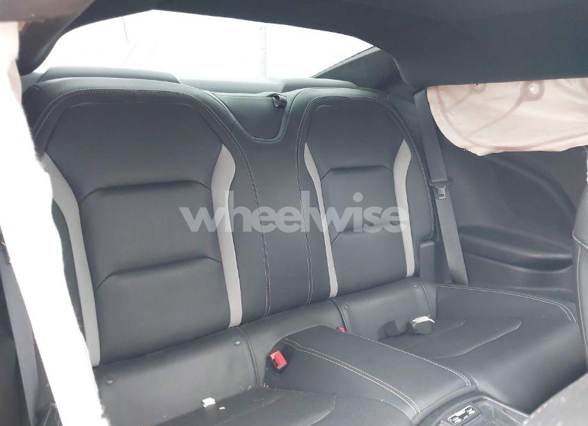 Photo 8 of 2018 Chevrolet Camaro 2SS (VIN 1G1FH1R73J0106896)