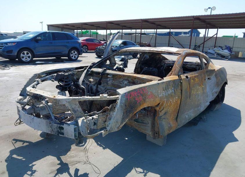 Photo 2 of 2022 Chevrolet Camaro RWD 2SS (VIN 1G1FH1R73N0102787)