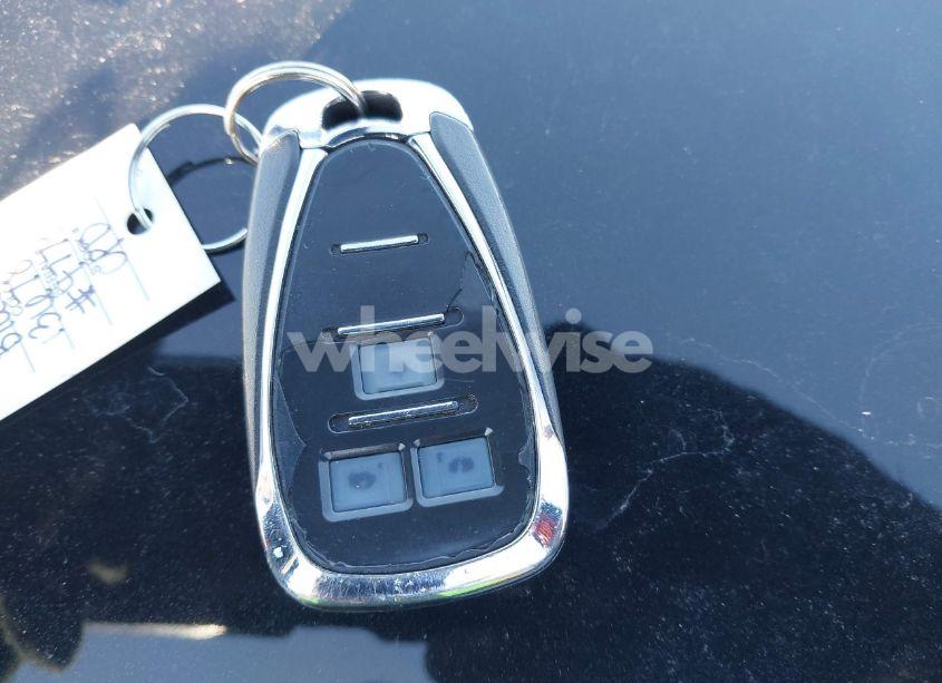 Photo 11 of 2016 Chevrolet Camaro 2SS (VIN 1G1FH1R74G0136787)