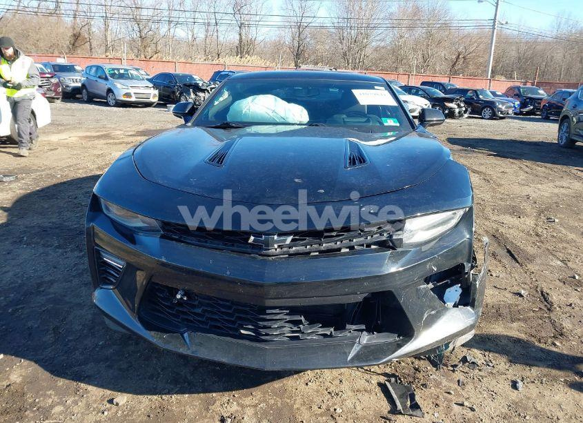 Photo 12 of 2016 Chevrolet Camaro 2SS (VIN 1G1FH1R74G0136787)