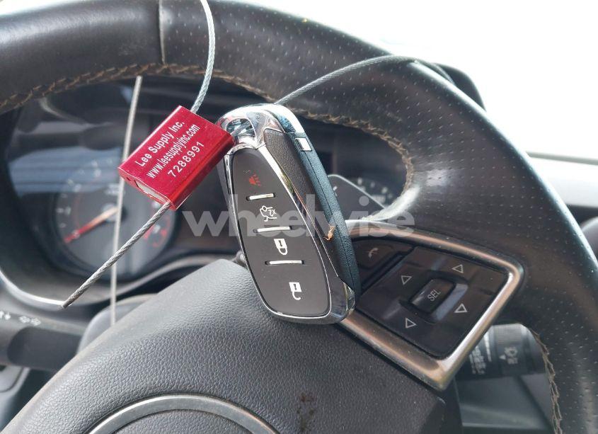 Photo 11 of 2016 Chevrolet Camaro 2SS (VIN 1G1FH1R74G0137759)