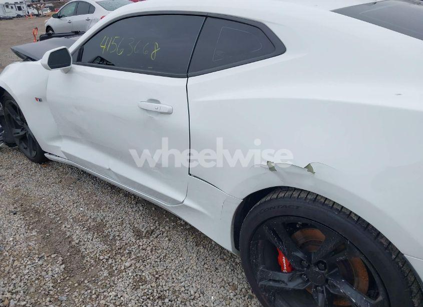 Photo 19 of 2020 Chevrolet Camaro RWD 2SS (VIN 1G1FH1R74L0120678)