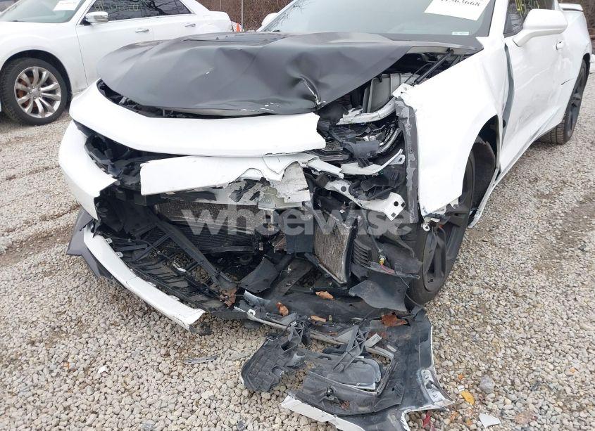 Photo 6 of 2020 Chevrolet Camaro RWD 2SS (VIN 1G1FH1R74L0120678)