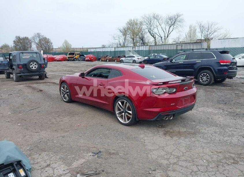 Photo 3 of 2021 Chevrolet Camaro (VIN 1G1FH1R74M0116213)