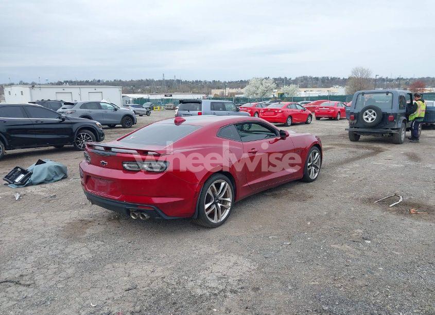 Photo 4 of 2021 Chevrolet Camaro (VIN 1G1FH1R74M0116213)
