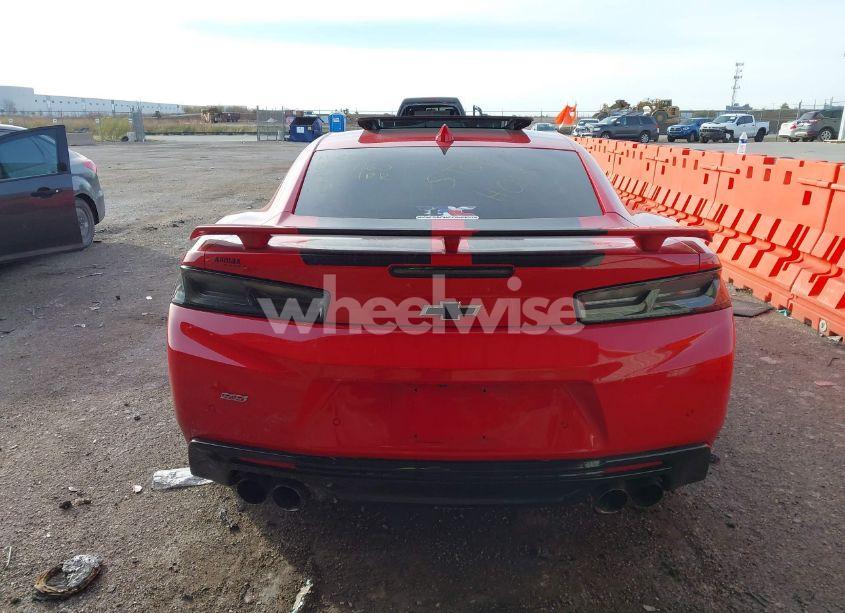 Photo 16 of 2016 Chevrolet Camaro 2SS (VIN 1G1FH1R75G0129797)