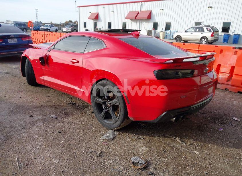 Photo 3 of 2016 Chevrolet Camaro 2SS (VIN 1G1FH1R75G0129797)