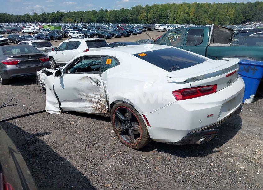 Photo 15 of 2017 Chevrolet Camaro 2SS (VIN 1G1FH1R75H0179939)