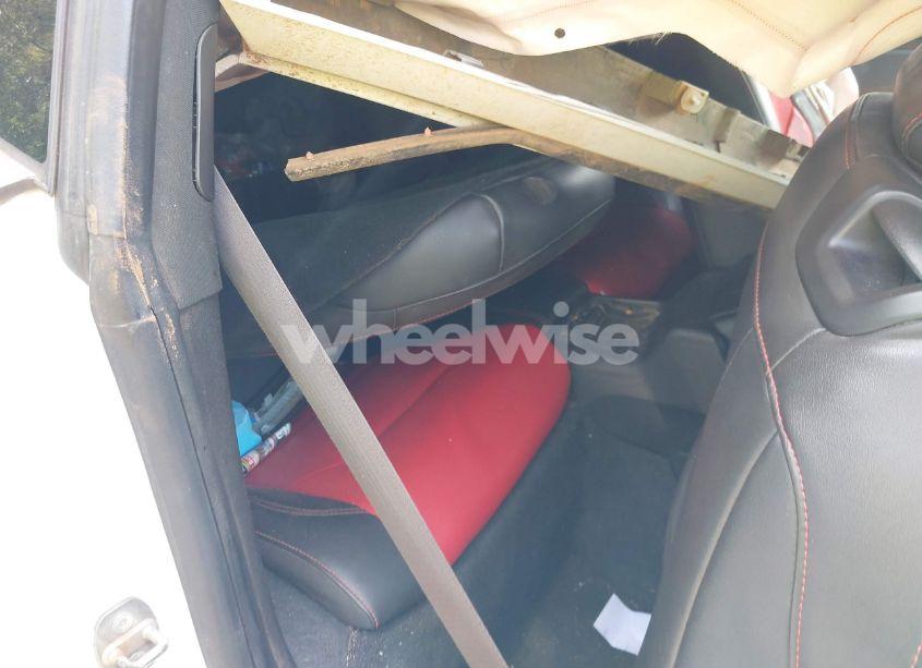 Photo 8 of 2017 Chevrolet Camaro 2SS (VIN 1G1FH1R75H0179939)