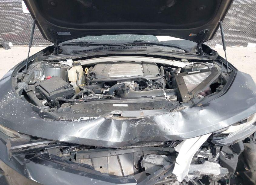 Photo 10 of 2017 Chevrolet Camaro 2SS (VIN 1G1FH1R75H0183439)