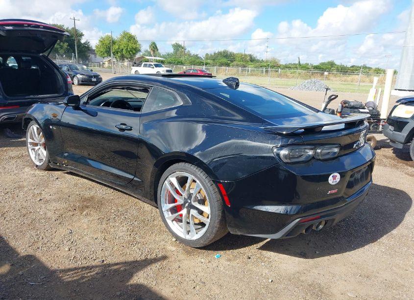 Photo 3 of 2024 Chevrolet Camaro RWD 2SS (VIN 1G1FH1R75R0115143)