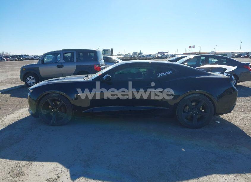 Photo 14 of 2016 Chevrolet Camaro 2SS (VIN 1G1FH1R76G0127024)