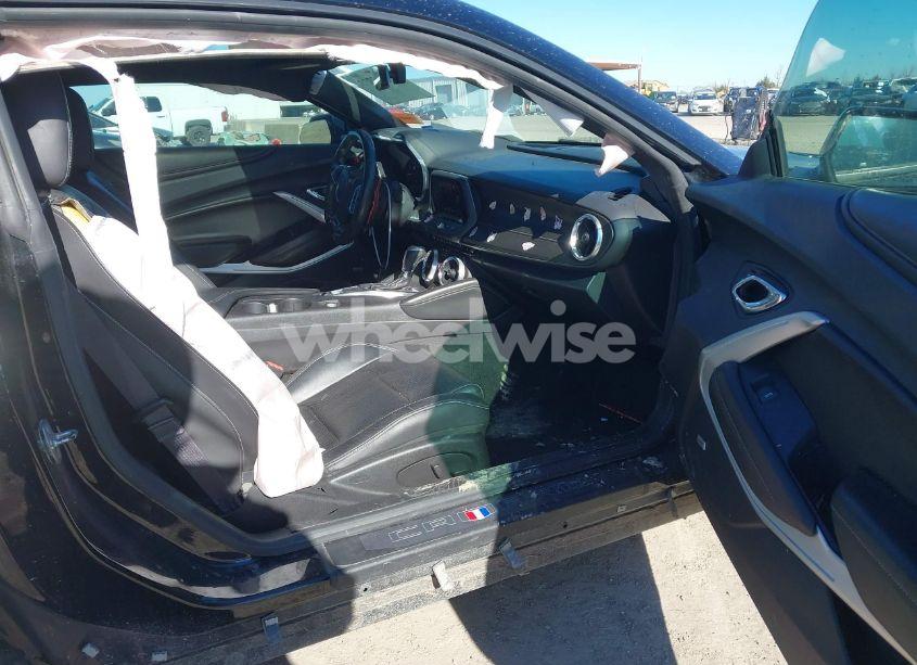 Photo 5 of 2016 Chevrolet Camaro 2SS (VIN 1G1FH1R76G0127024)