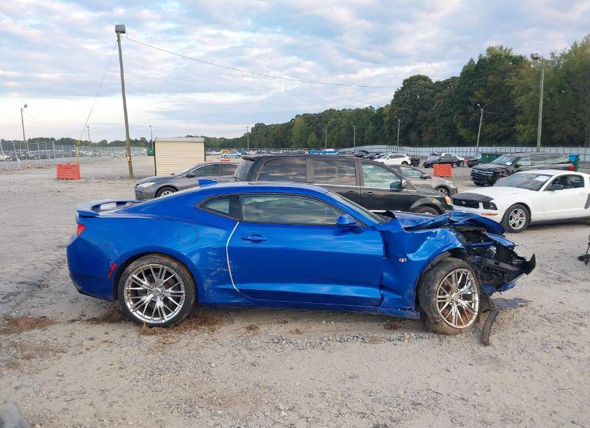 Photo 13 of 2017 Chevrolet Camaro 2SS (VIN 1G1FH1R76H0106871)