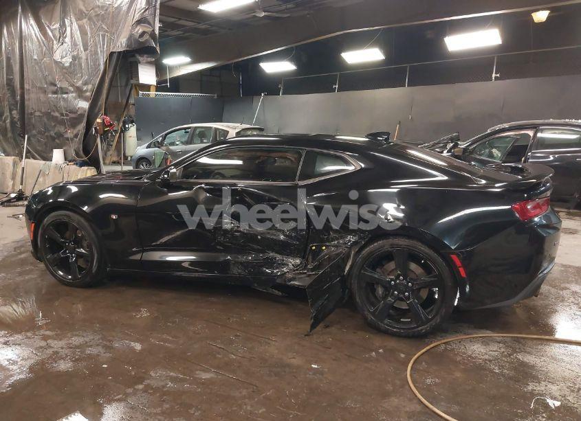 Photo 14 of 2016 Chevrolet Camaro 2SS (VIN 1G1FH1R77G0181142)