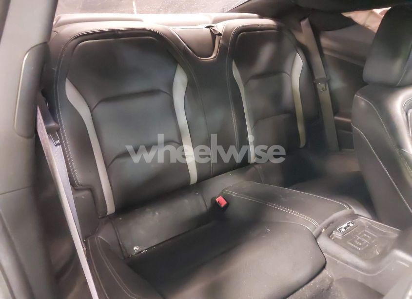 Photo 8 of 2016 Chevrolet Camaro 2SS (VIN 1G1FH1R77G0181142)