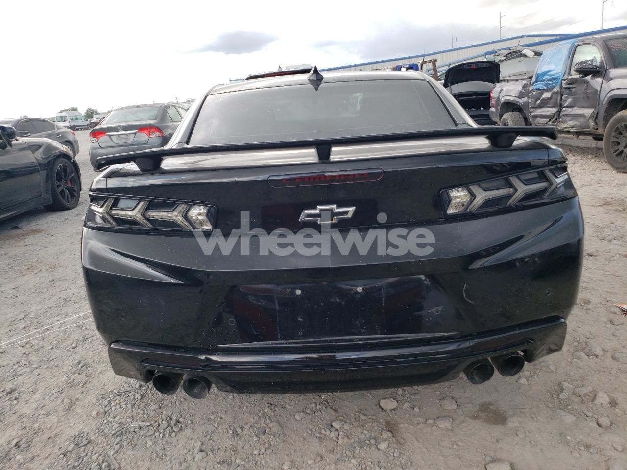 Photo 6 of 2016 CHEVROLET CAMARO SS (VIN 1G1FH1R78G0145962)