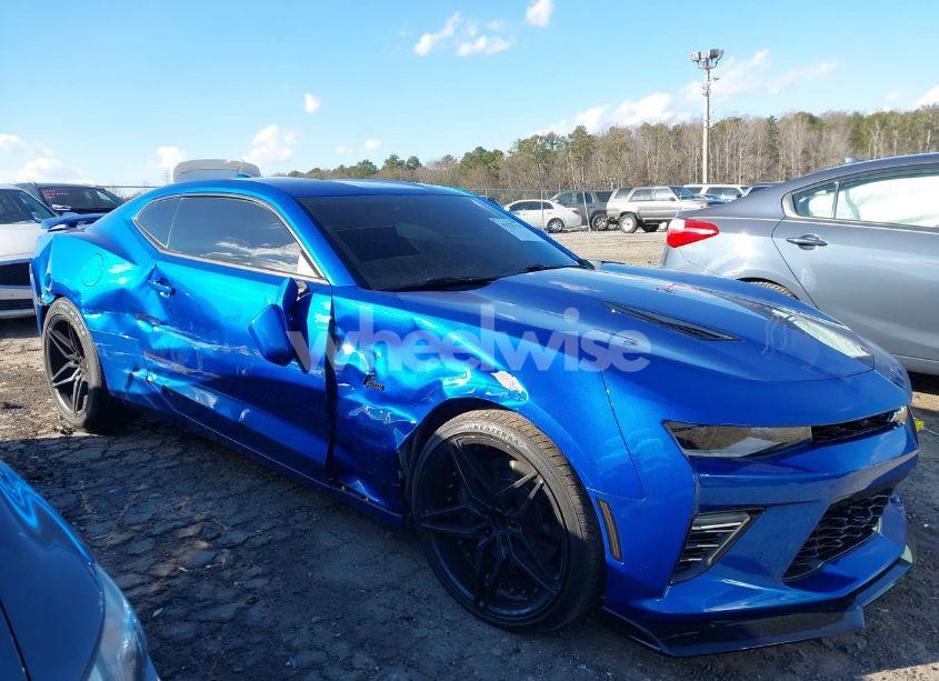 Photo 6 of 2016 Chevrolet Camaro 2SS (VIN 1G1FH1R78G0150157)