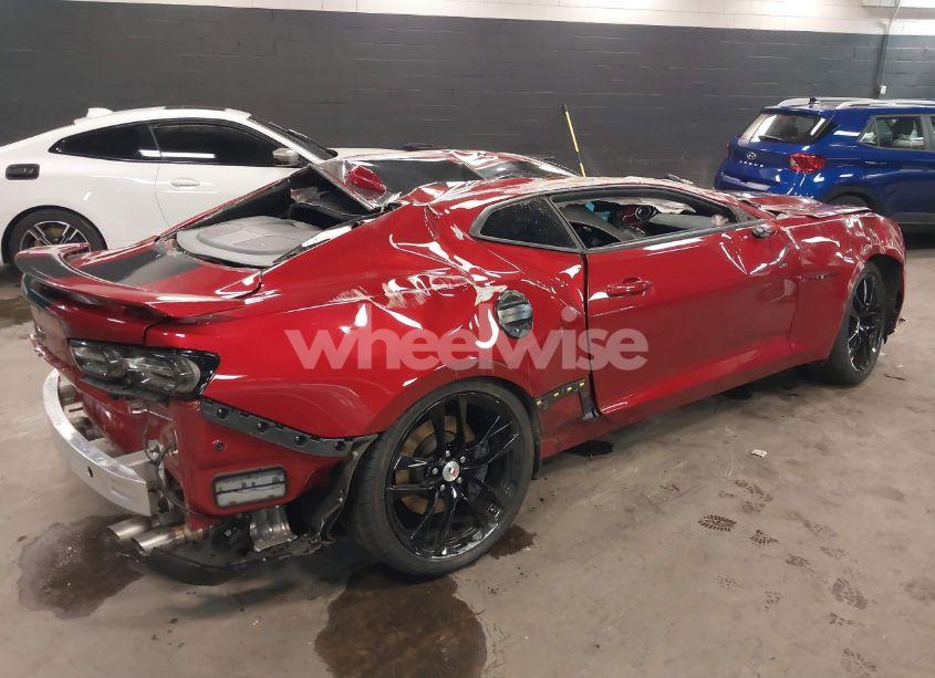 Photo 4 of 2021 Chevrolet Camaro RWD 2SS (VIN 1G1FH1R78M0122127)