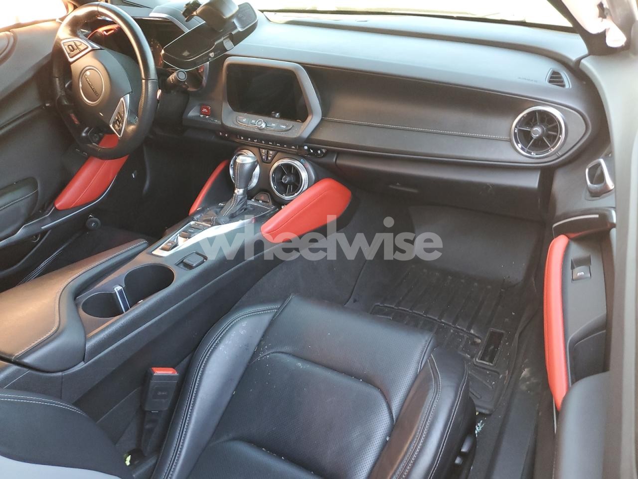 Photo 8 of 2022 CHEVROLET CAMARO SS (VIN 1G1FH1R78N0125577)