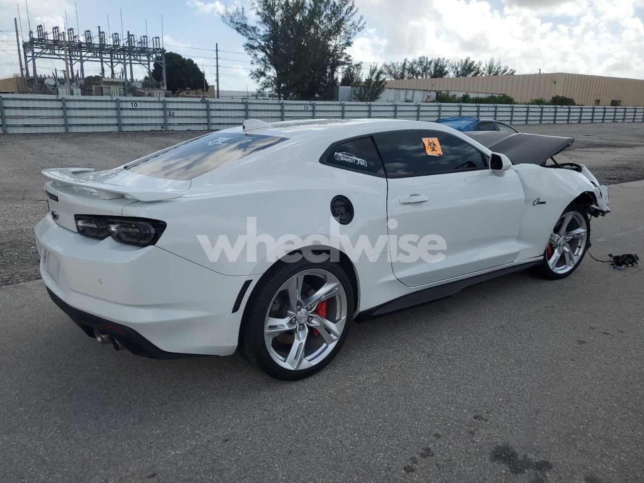 Photo 3 of 2024 CHEVROLET CAMARO SS (VIN 1G1FH1R78R0116514)