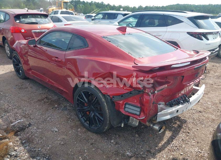 Photo 3 of 2017 Chevrolet Camaro 2SS (VIN 1G1FH1R79H0149178)