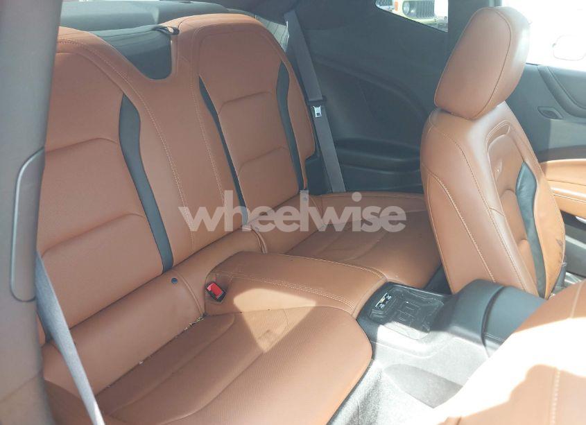 Photo 8 of 2017 Chevrolet Camaro 2SS (VIN 1G1FH1R79H0149178)