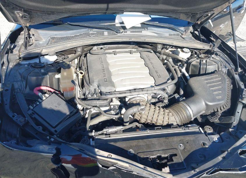 Photo 10 of 2017 Chevrolet Camaro 2SS (VIN 1G1FH1R79H0183945)