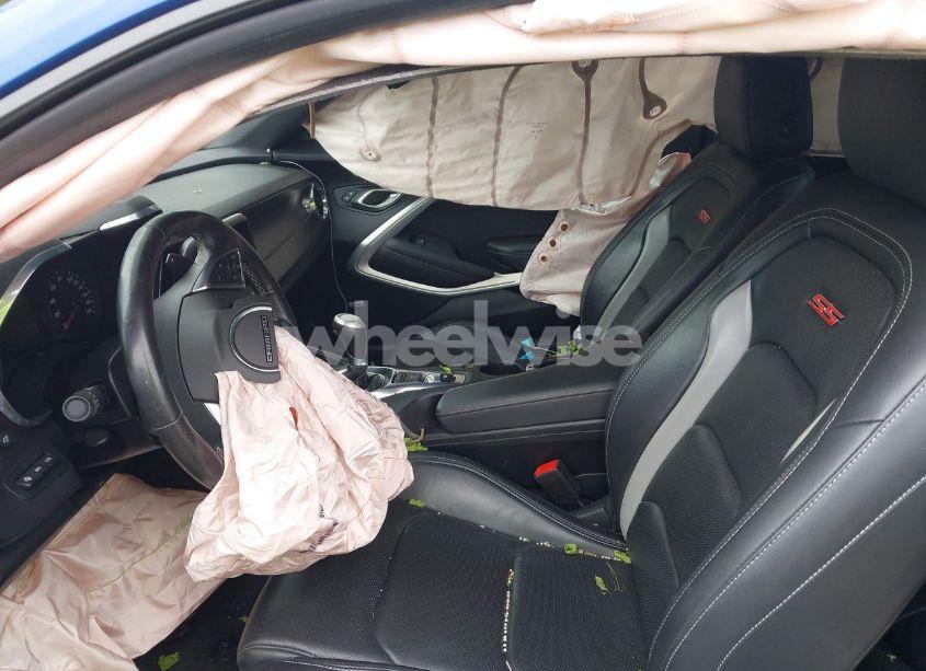 Photo 5 of 2019 Chevrolet Camaro 2SS (VIN 1G1FH1R79K0123624)