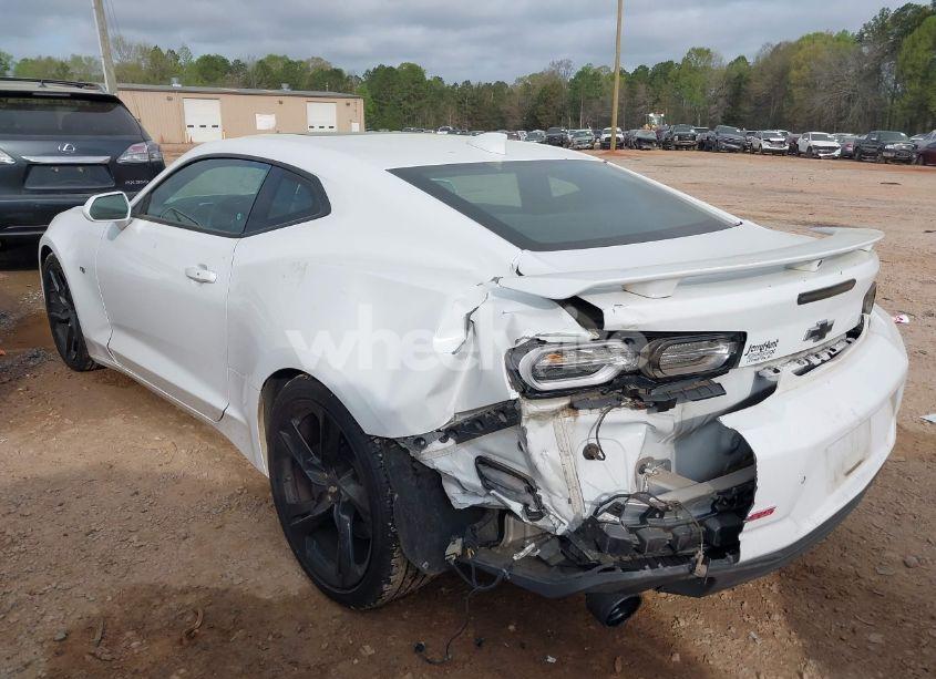 Photo 3 of 2019 Chevrolet Camaro 2SS (VIN 1G1FH1R79K0138141)