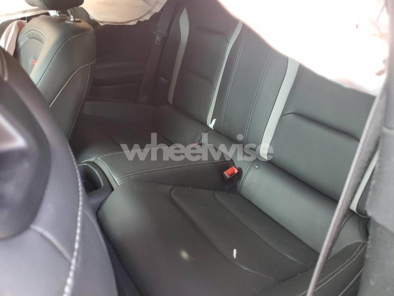 Photo 10 of 2019 CHEVROLET CAMARO SS (VIN 1G1FH1R79K0141394)