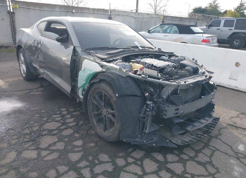 2020 Chevrolet Camaro RWD 2SS (VIN 1G1FH1R79L0141266) main photo