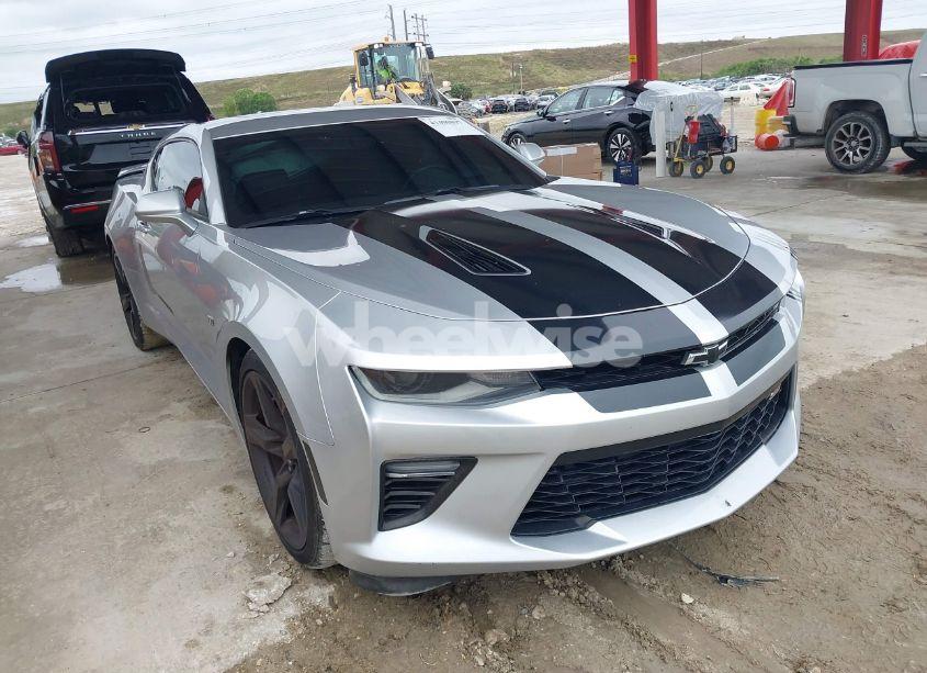 2017 Chevrolet Camaro 2SS (VIN 1G1FH1R7XH0119901) main photo
