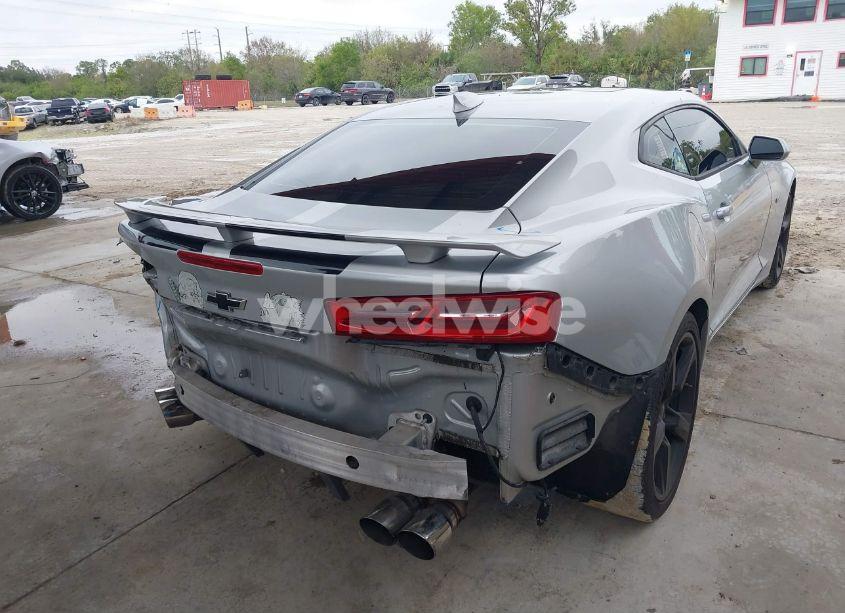 Photo 4 of 2017 Chevrolet Camaro 2SS (VIN 1G1FH1R7XH0119901)