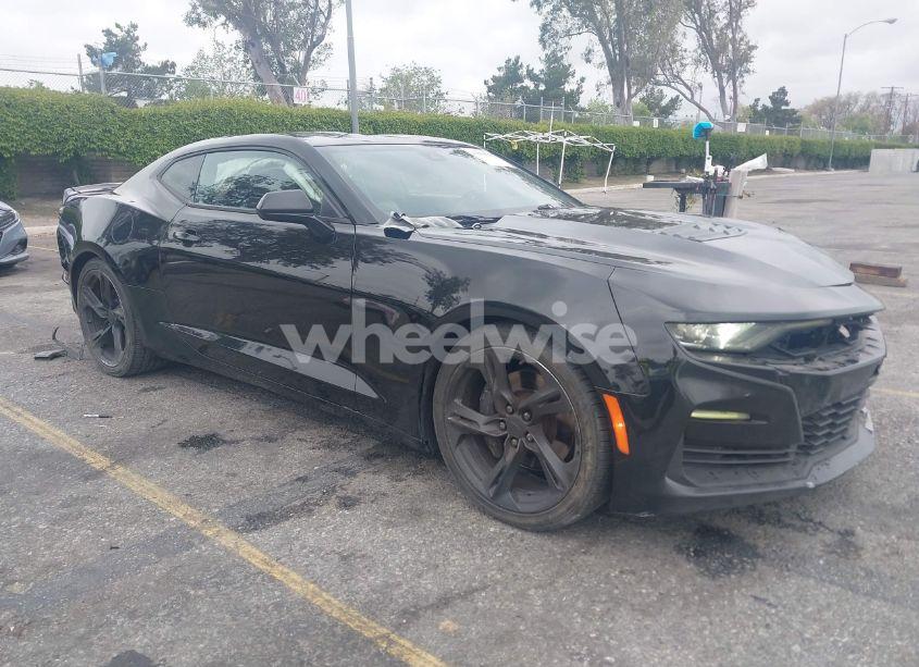 2019 Chevrolet Camaro 2SS (VIN 1G1FH1R7XK0105035) main photo