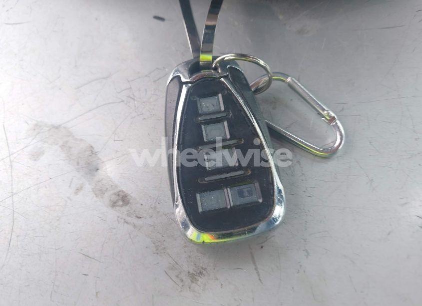 Photo 11 of 2019 Chevrolet Camaro 2SS (VIN 1G1FH1R7XK0105035)