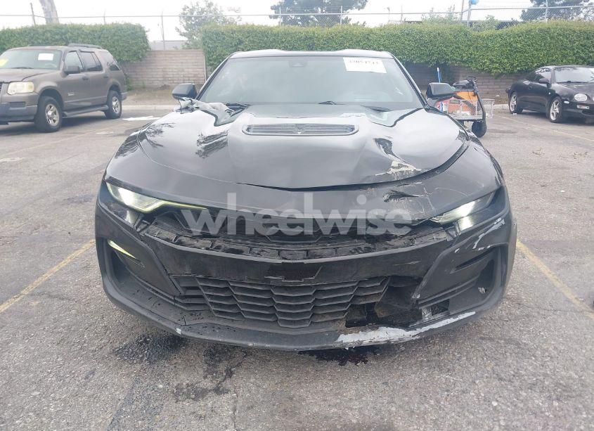 Photo 12 of 2019 Chevrolet Camaro 2SS (VIN 1G1FH1R7XK0105035)