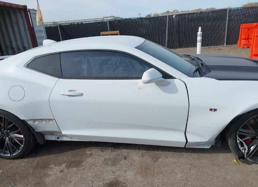 Photo 13 of 2020 Chevrolet Camaro RWD 2SS (VIN 1G1FH1R7XL0107806)