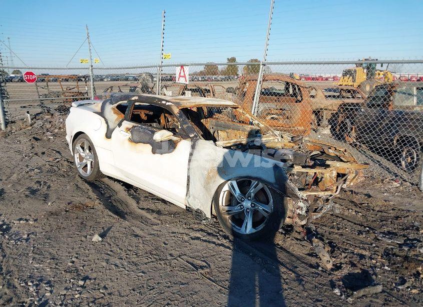 2020 Chevrolet Camaro RWD 2SS (VIN 1G1FH1R7XL0112309) main photo