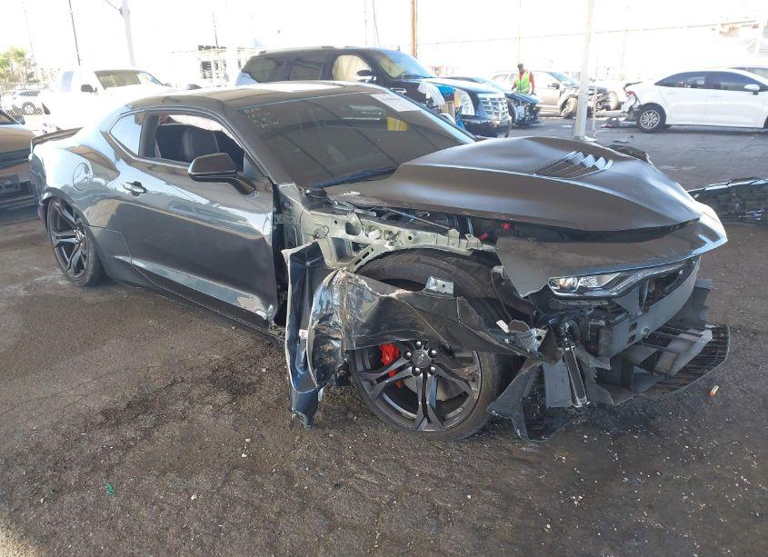 2022 Chevrolet Camaro RWD 2SS (VIN 1G1FH1R7XN0133583) main photo