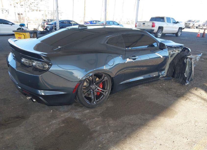 Photo 4 of 2022 Chevrolet Camaro RWD 2SS (VIN 1G1FH1R7XN0133583)