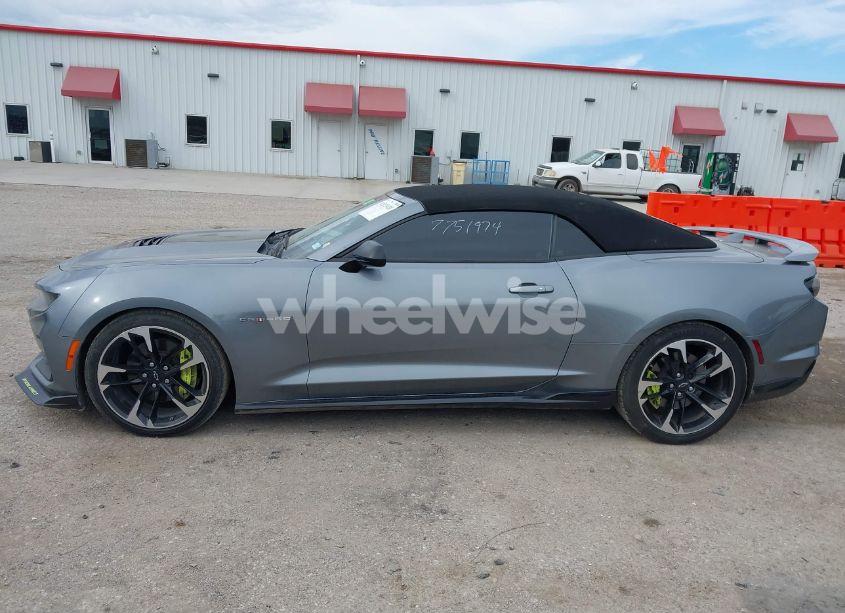 Photo 14 of 2021 Chevrolet Camaro RWD 2SS (VIN 1G1FH3D70M0128832)