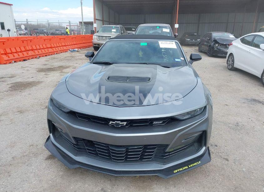 Photo 6 of 2021 Chevrolet Camaro RWD 2SS (VIN 1G1FH3D70M0128832)
