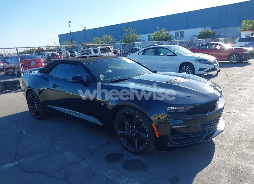 2019 Chevrolet Camaro 2SS (VIN 1G1FH3D71K0133132) main photo