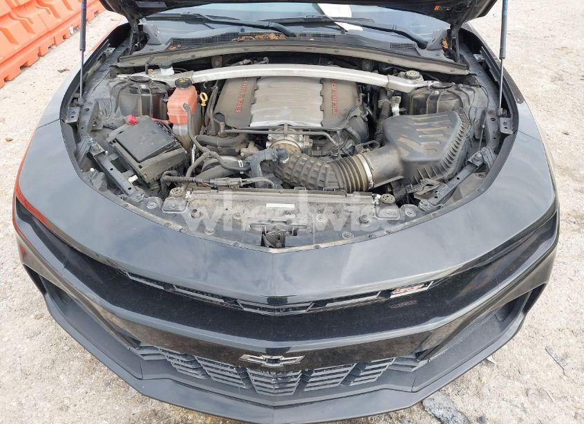 Photo 10 of 2019 Chevrolet Camaro 2SS (VIN 1G1FH3D71K0140601)