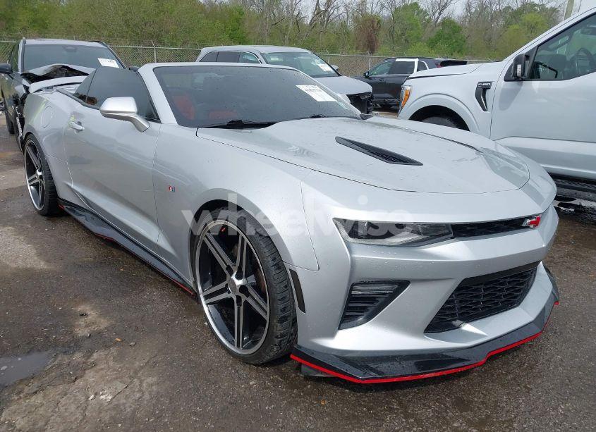 2016 Chevrolet Camaro 2SS (VIN 1G1FH3D72G0158192) main photo