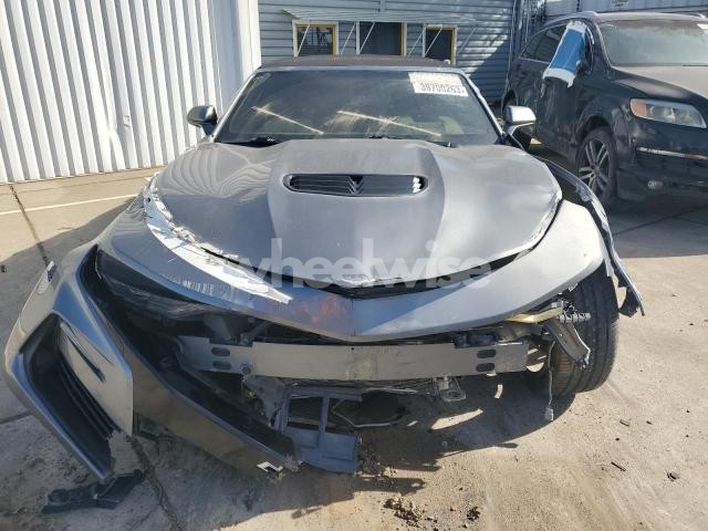 Photo 9 of 2019 CHEVROLET CAMARO SS (VIN 1G1FH3D76K0132719)