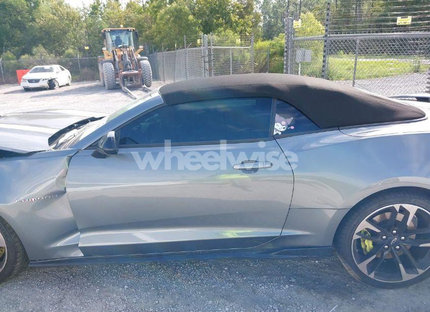 Photo 15 of 2021 Chevrolet Camaro RWD 2SS (VIN 1G1FH3D79M0140803)