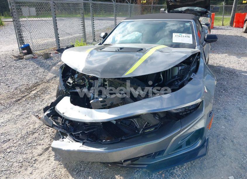 Photo 6 of 2021 Chevrolet Camaro RWD 2SS (VIN 1G1FH3D79M0140803)